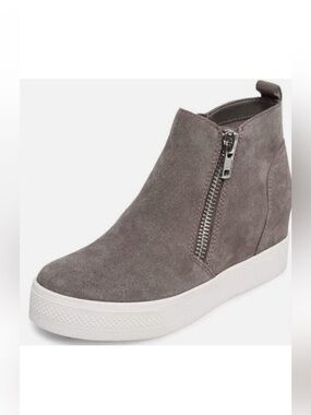 Steve Madden Women's Wedgie Sneaker Grey Suede